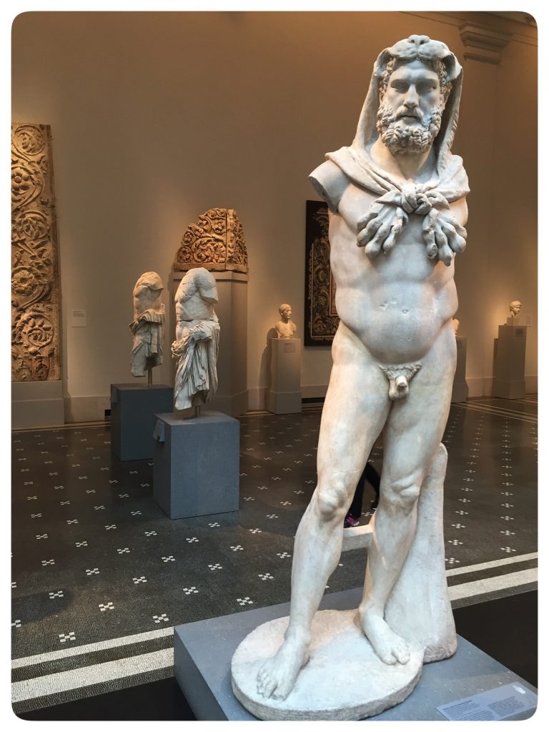 Statue d'art du MET de New York