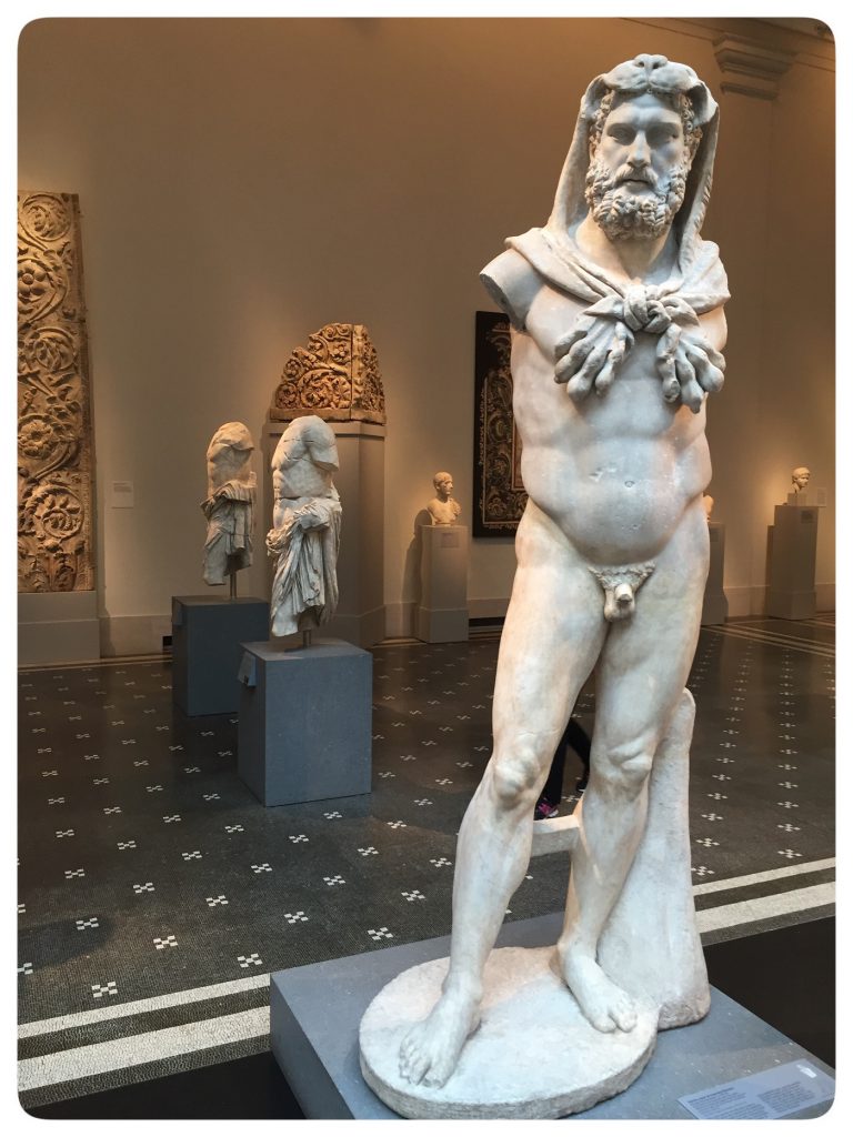 Statue Metropolitan Museum of Art