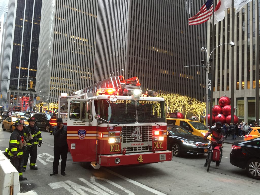 New York pompiers en action